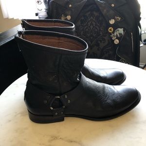 Men’s FRYE Phillip Harness boot, size 12
